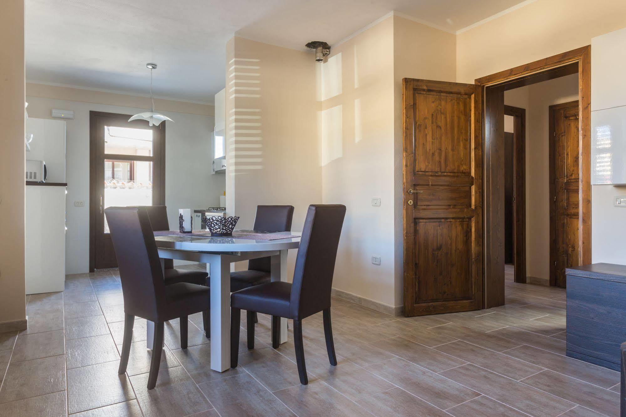 Anaelehouserooms Ltb Арбореа Екстериор снимка
